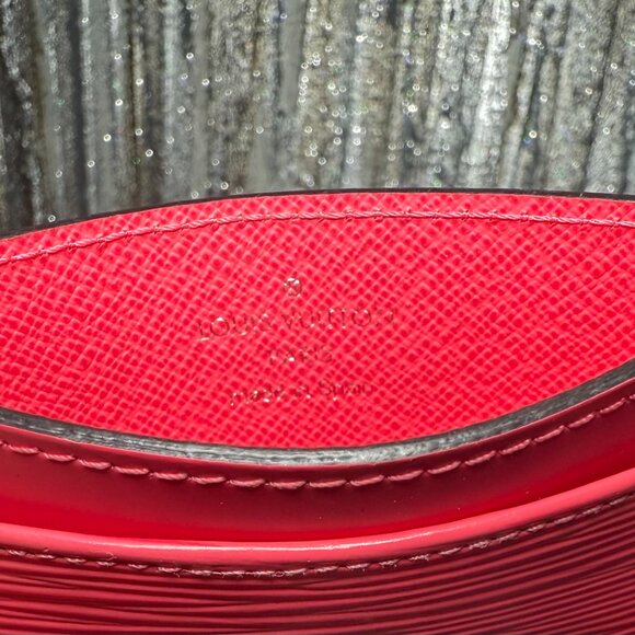 Louis Vuitton Epi Leather Card Holder – Pink - Picture 2 of 6